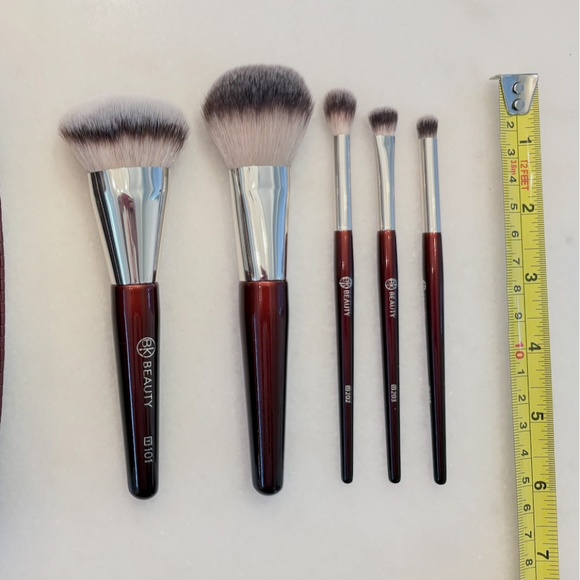 BK Beauty Travel Brush Set with Pouch NWOT - Picture 3 of 6